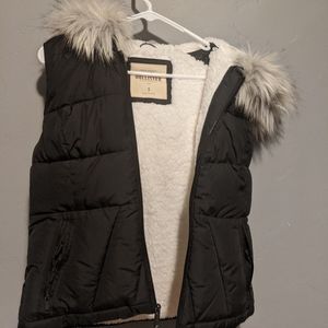 🖤New Hollister vest
